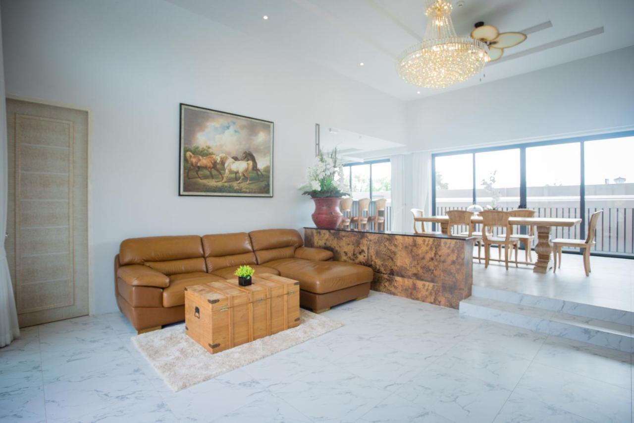 בנג טאו ביץ' Gold Chariot Pool Villa, Phuket - Sha Plus Certified מראה חיצוני תמונה